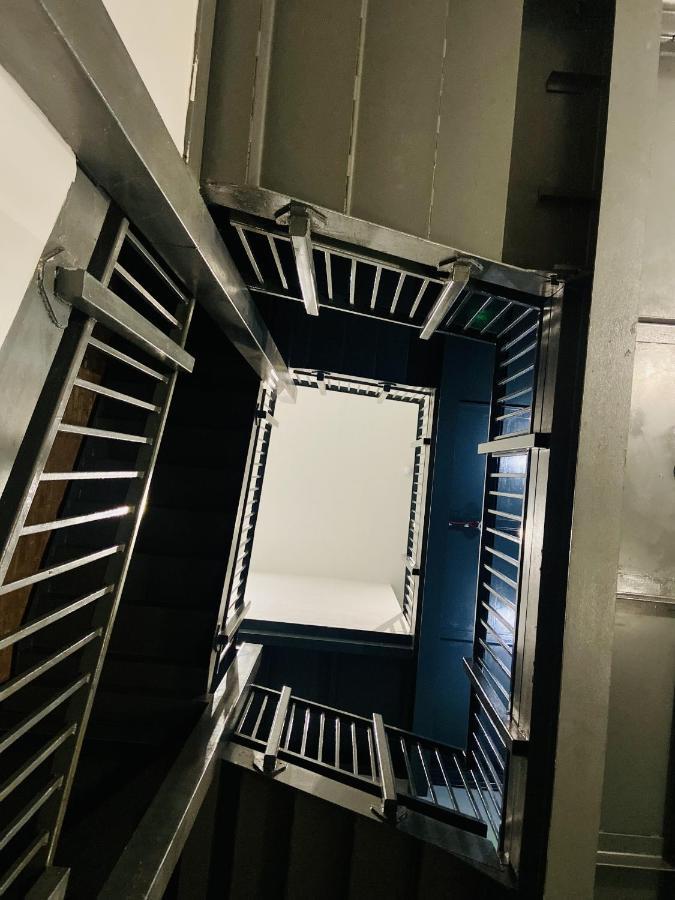 Апартаменти The Martello - Free Secure Carpark Кінгстон-апон-Галл Екстер'єр фото