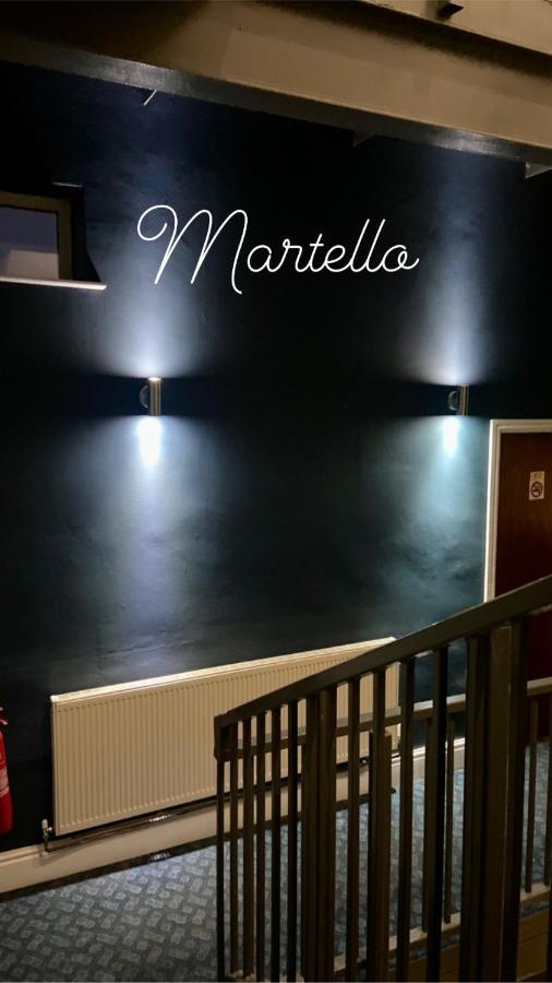 Апартаменти The Martello - Free Secure Carpark Кінгстон-апон-Галл Екстер'єр фото
